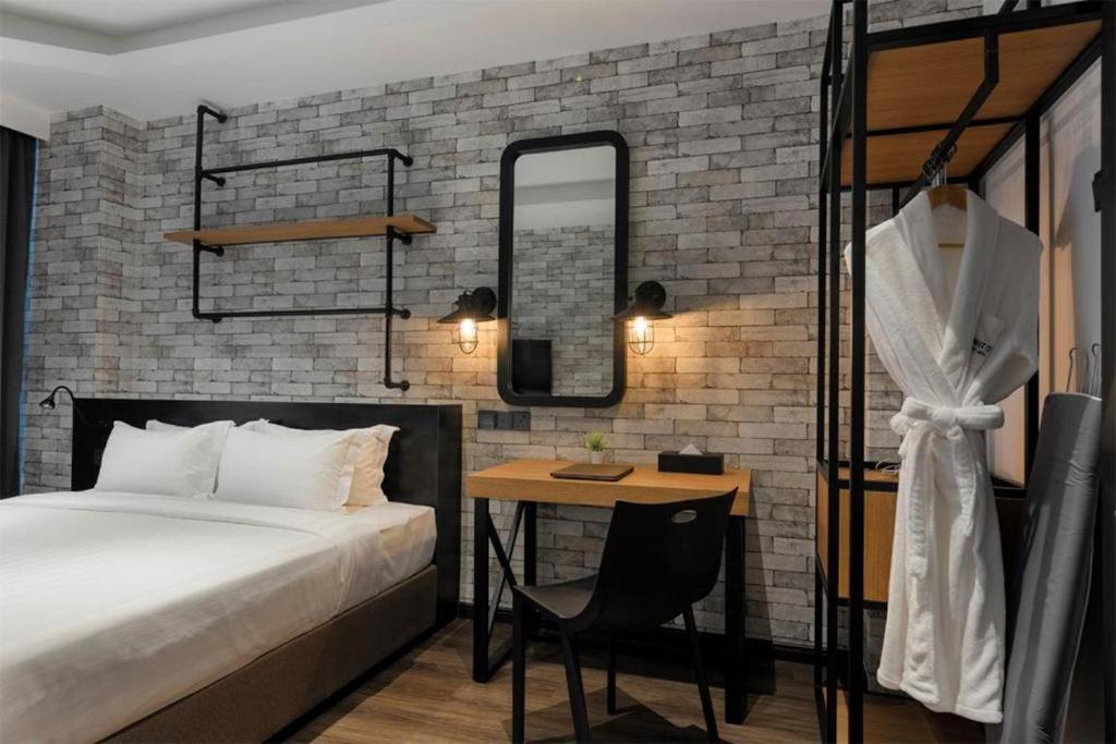 Exclusive Business Suite @ M Summit 191 George Town Kültér fotó